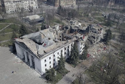 Драмтеатр в Мариуполе